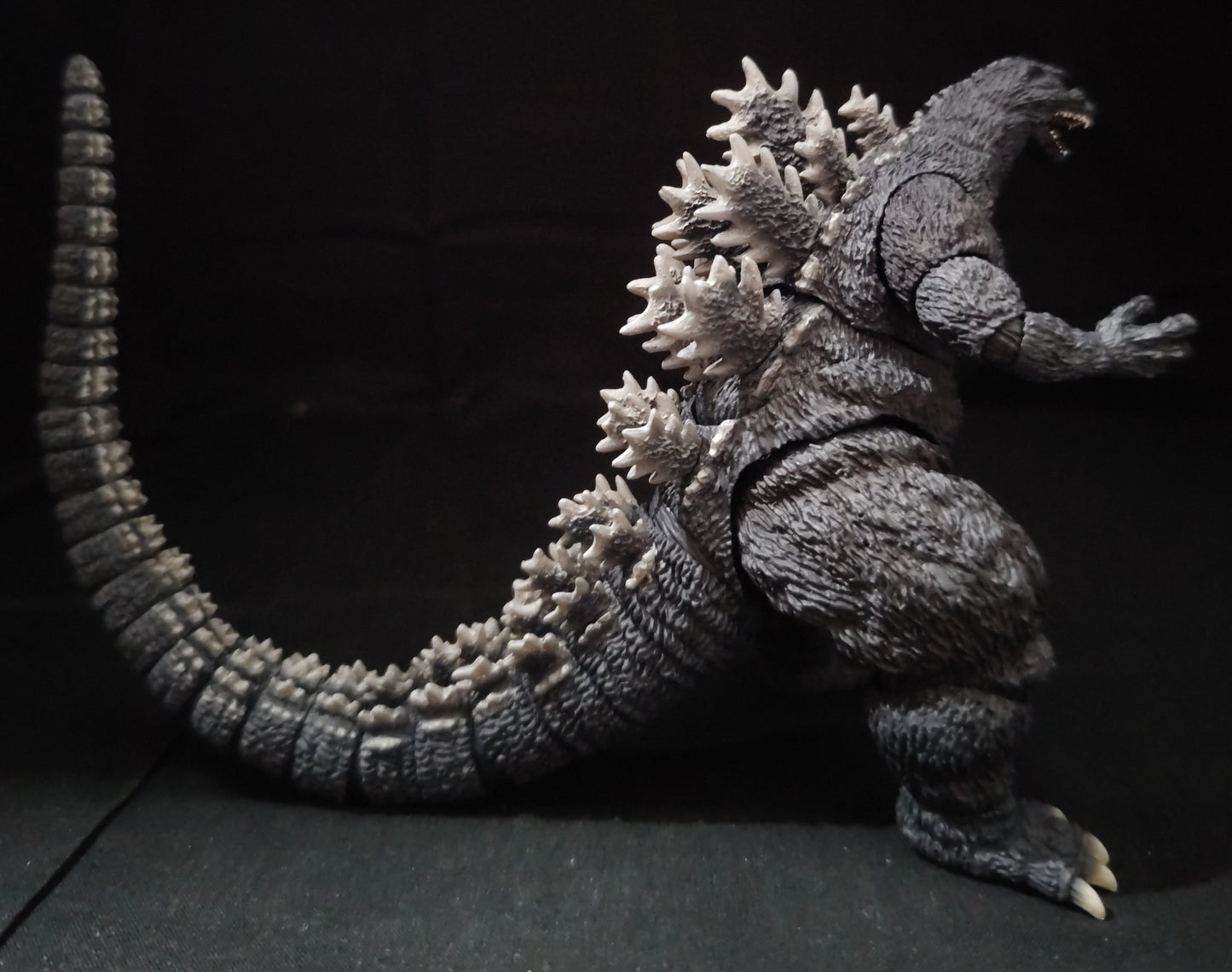 S.H.Monsterarts Godzilla vs Destoroyah (1995) Godzilla Birth Version Action Figure God-058