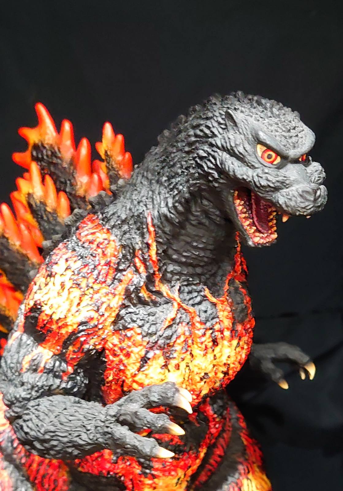 X-plus Yuji Sakai Sculpture Collection Godzilla (1995) Hong Kong Landing Regular Version.2020.God-060