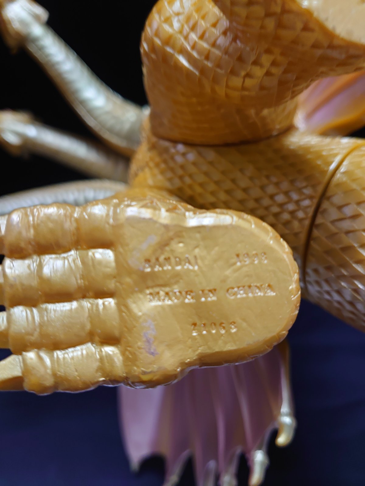 Bandai King Ghidorah Mothra3 KNG-006