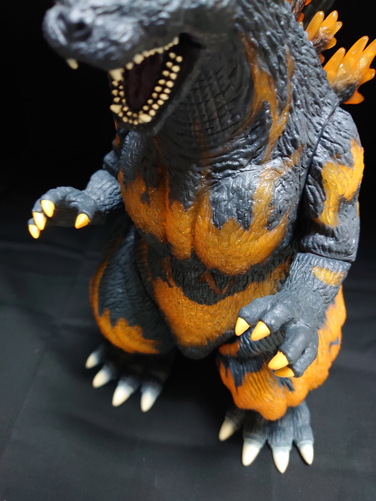 Marmit Real type Burning Godzilla12” Tall(1995) God-012