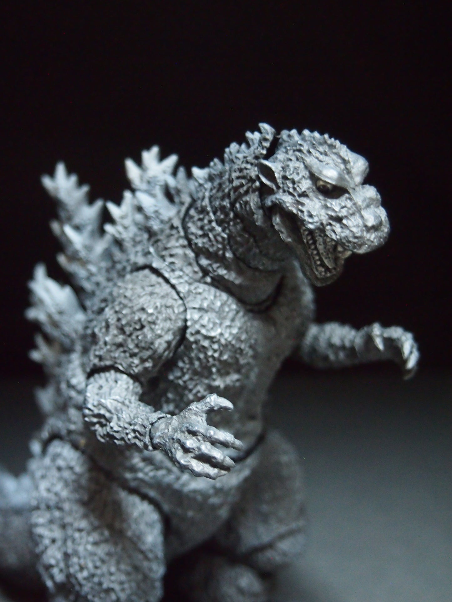 S.H.Monsterarts Godzilla (1954) Action Figure w.Box. God-059