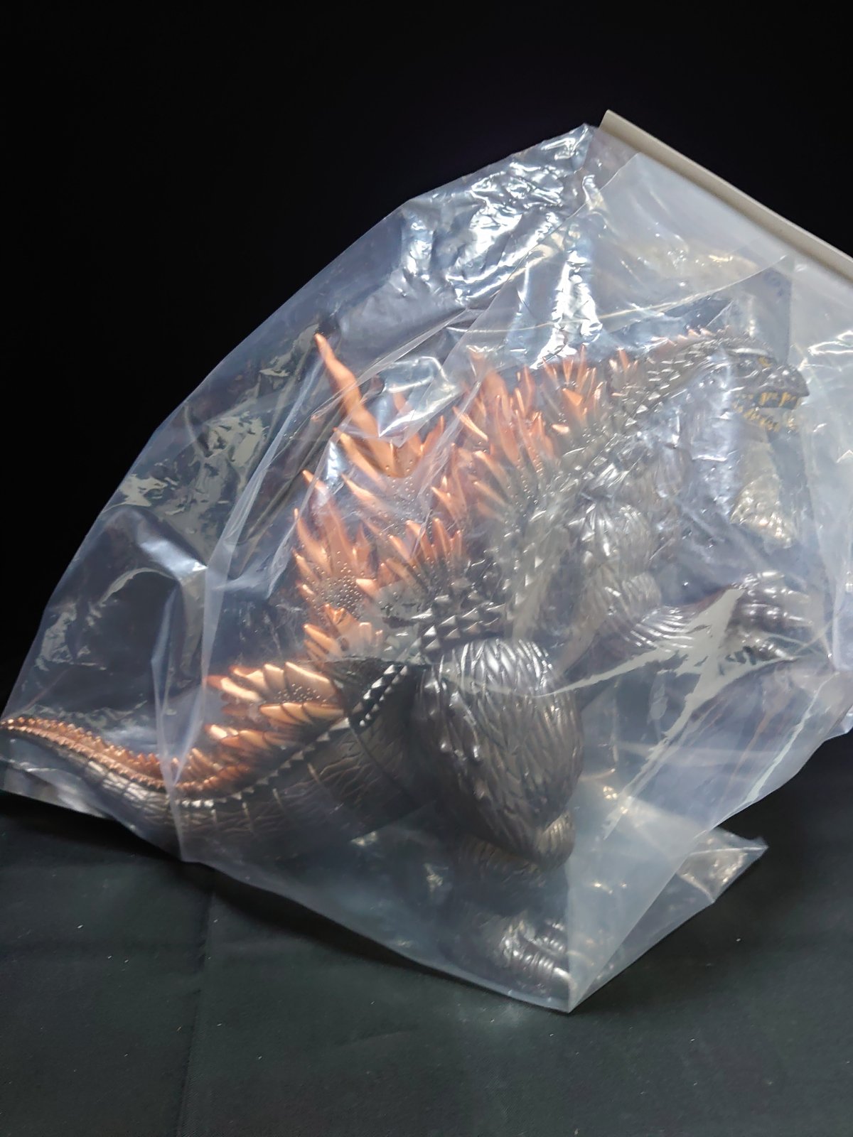 Marusan Godzilla 350 (2000) God-015