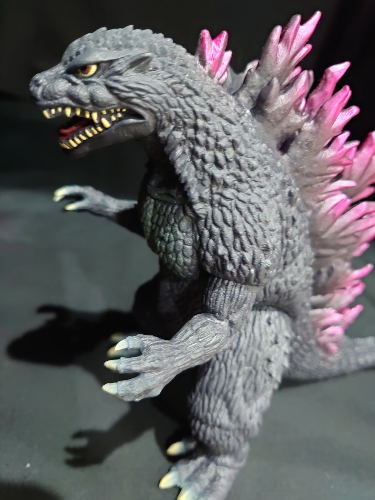 Bandai Millennium Godzilla 2000 Purple Fin(1999) God-056