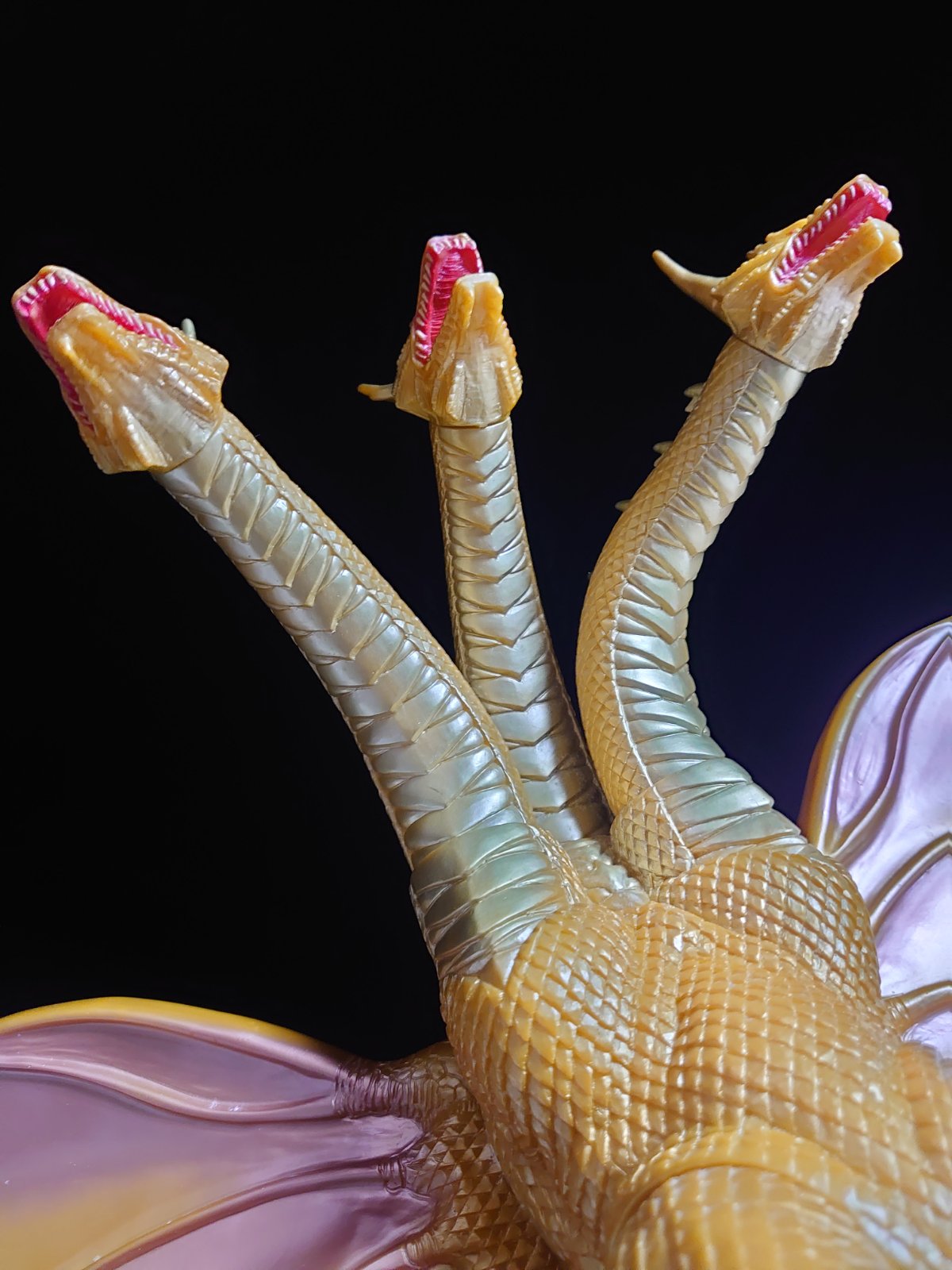 Bandai King Ghidorah Mothra3 KNG-006