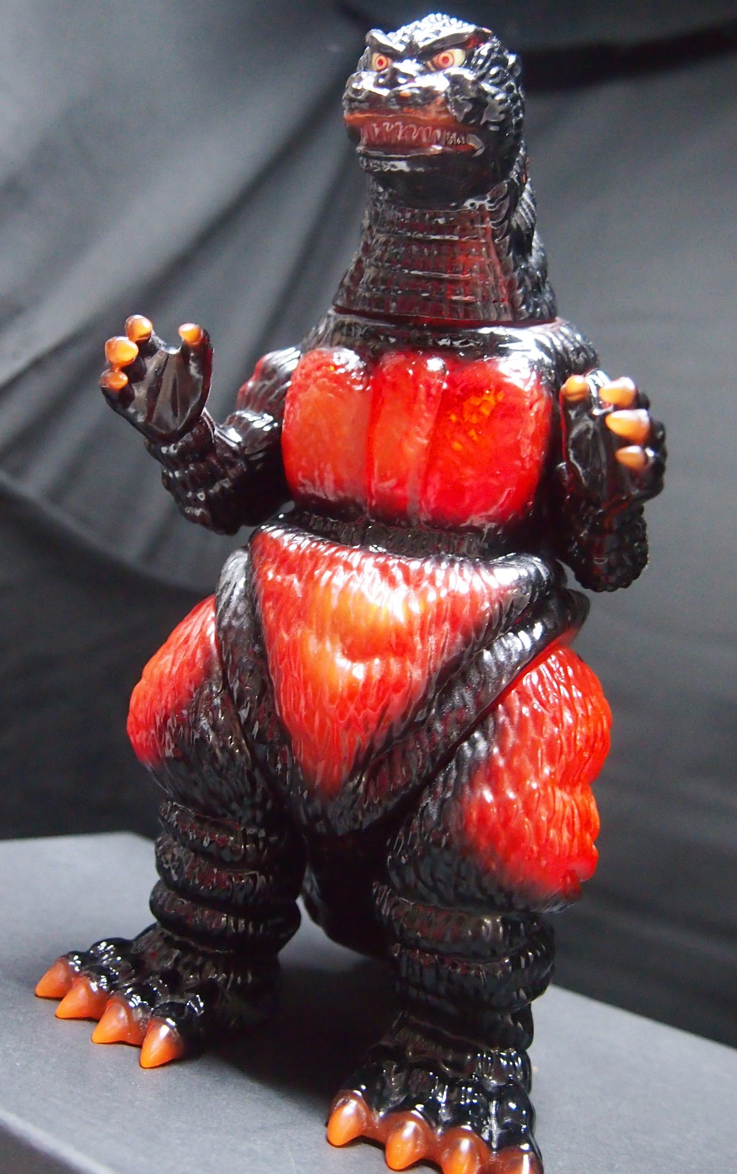 Medicom Toy Burning Godzilla 1995 Vinyl Wars. God-064